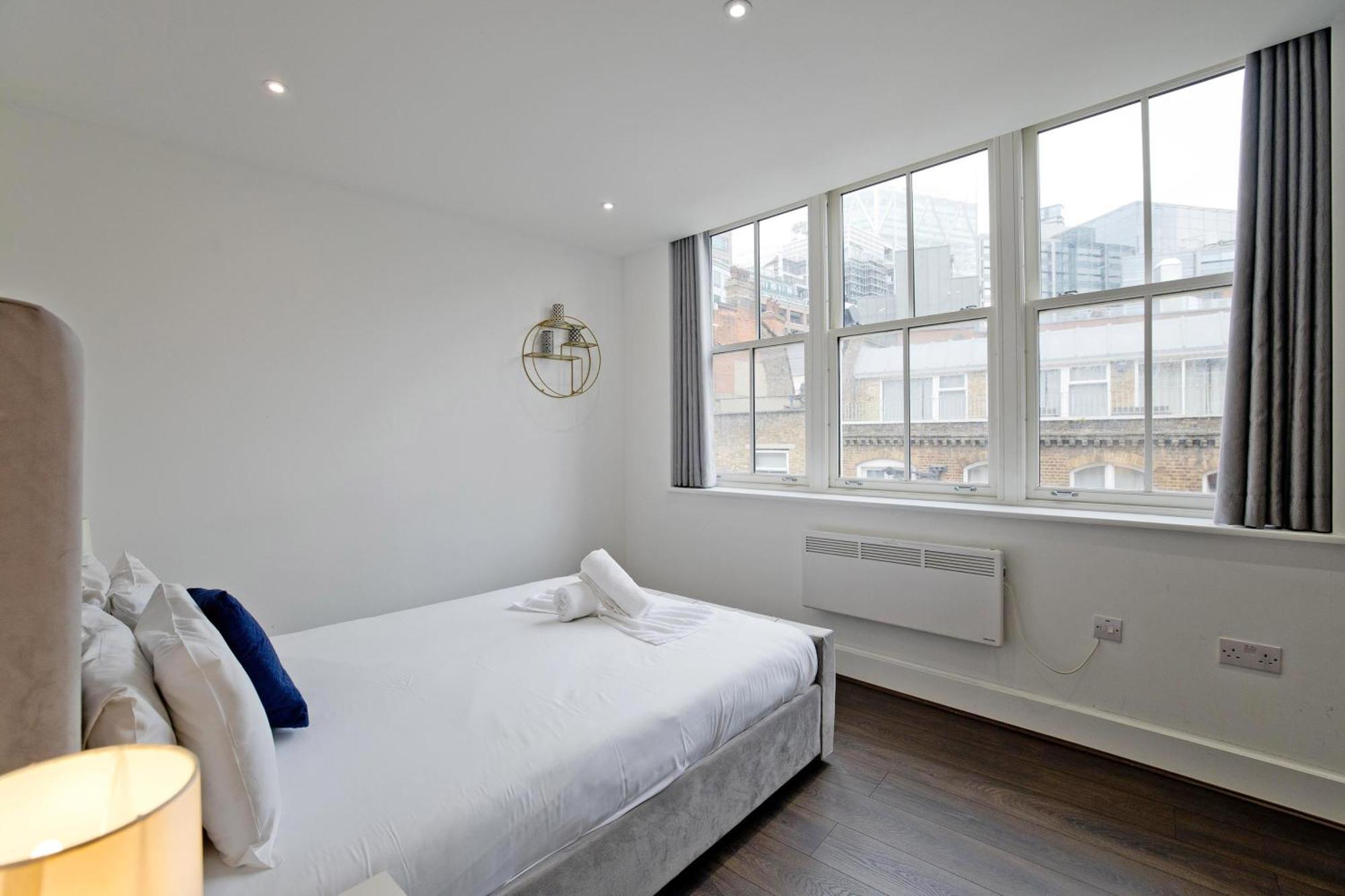 Imperial Liverpool Street Apartments London Bagian luar foto