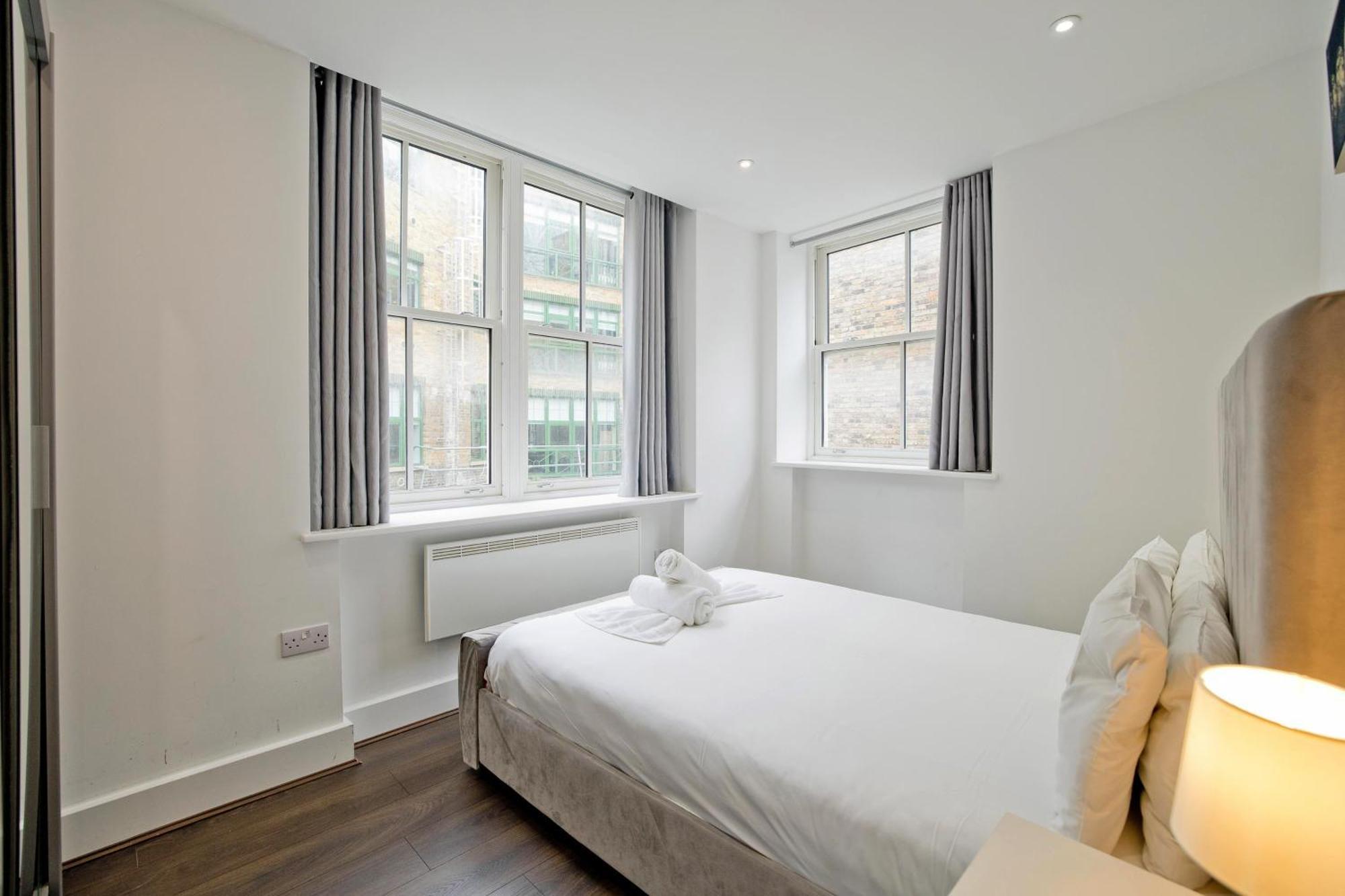 Imperial Liverpool Street Apartments London Bagian luar foto