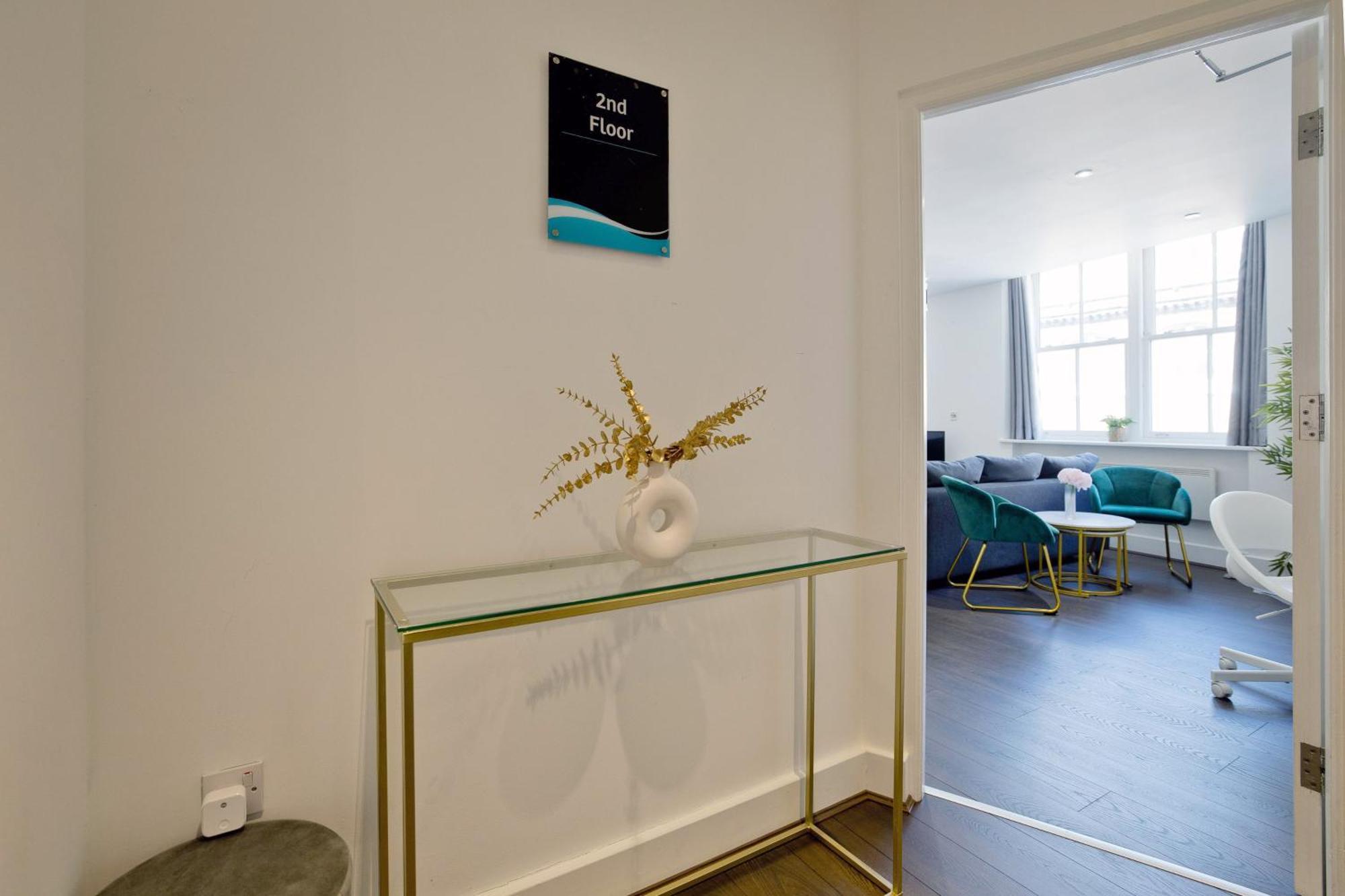 Imperial Liverpool Street Apartments London Bagian luar foto